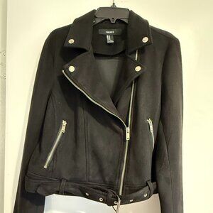 Forever 21 Cropped Suede Black Jacket